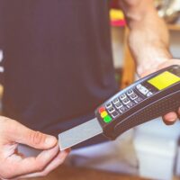 4 tips to use card swiping machines safely